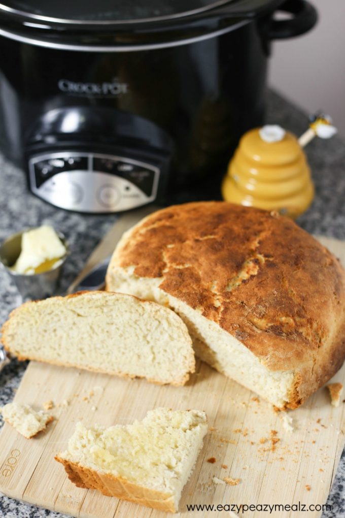 7 Minute (Prep) Artisan Crock Pot Bread - Eazy Peazy Mealz