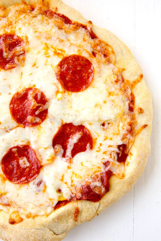https://www.eazypeazymealz.com/wp-content/uploads/2013/02/freezer-pizza-dough-1.jpg