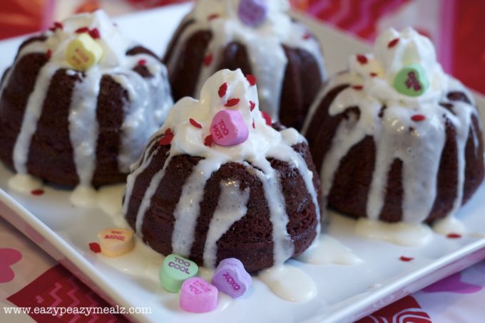 Red Velvet Mini Bundt Cake with Sweet Cream Cheese Frosting - Eazy ...