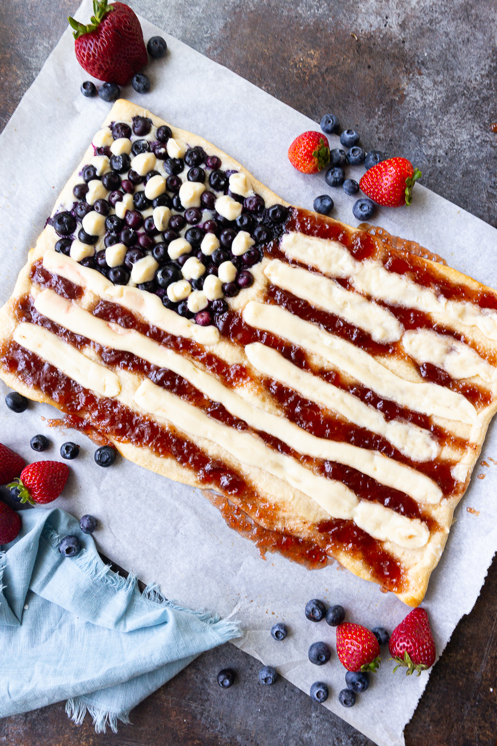 A festive and patriotic breakfast pastry for the 4th of July, so easy to make, and can even be made ahead. 