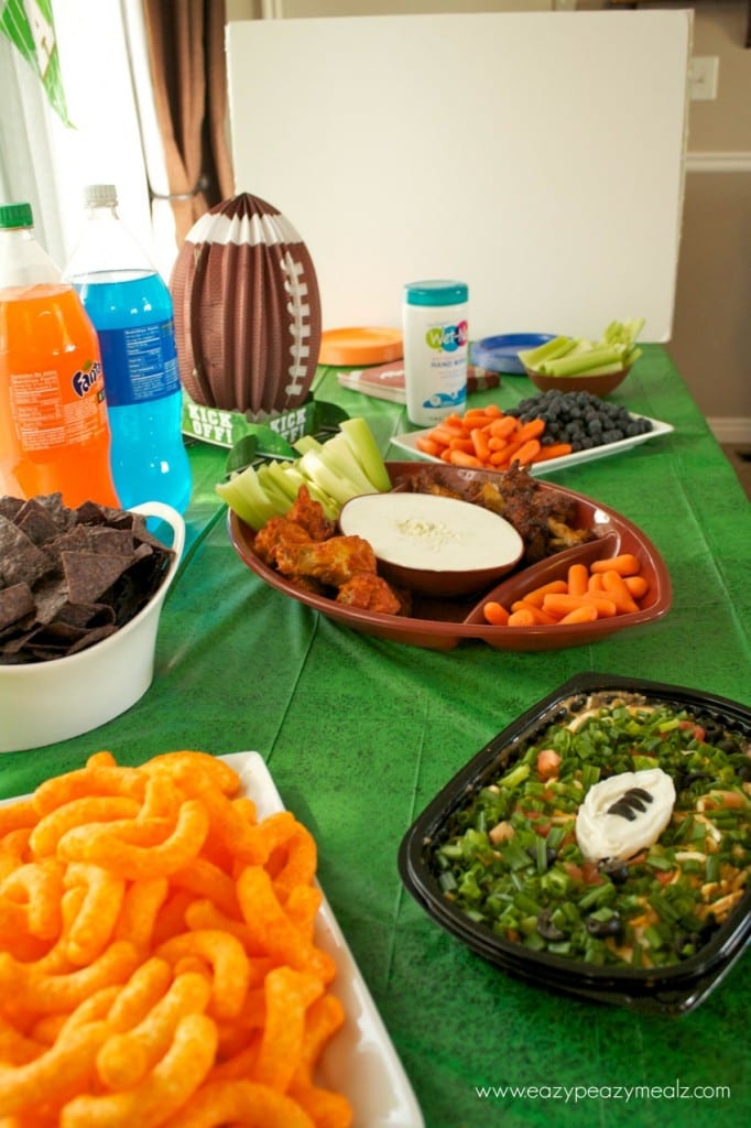 5-secrets-to-the-best-family-friendly-football-party-easy-peasy-meals