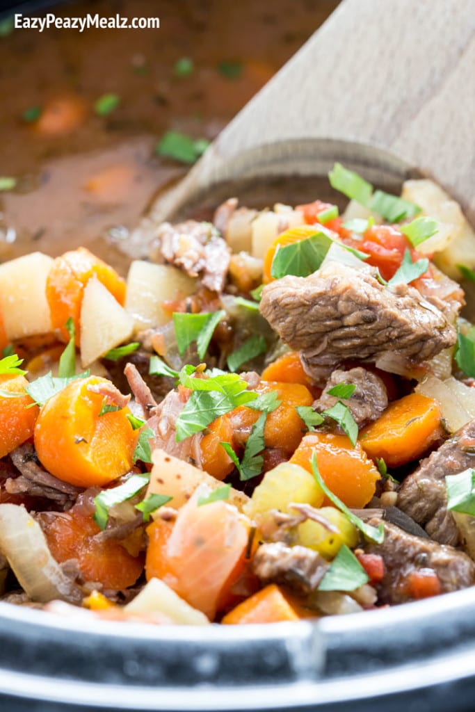 Italian Beef Stew (Slow Cooker) - Easy Peasy Meals