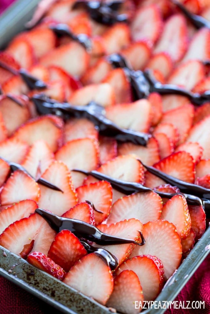 Chocolate Covered Strawberry Poke Cake Easy Peasy Meals