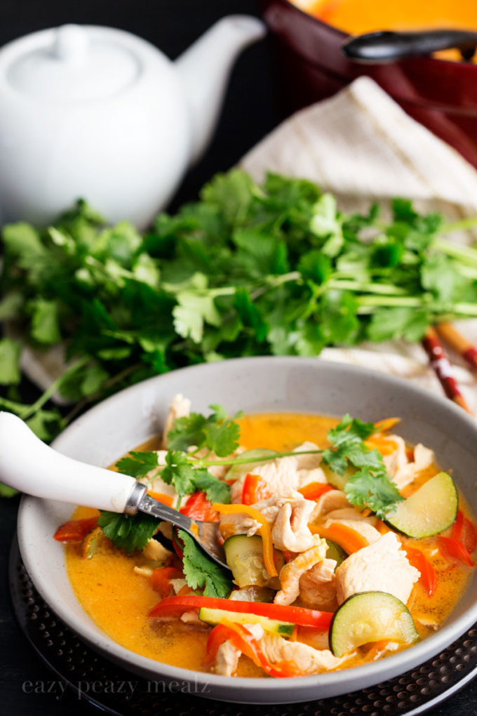 Thai Chicken Curry Coconut Soup + 10 Soups to Warm You From The Inside ...