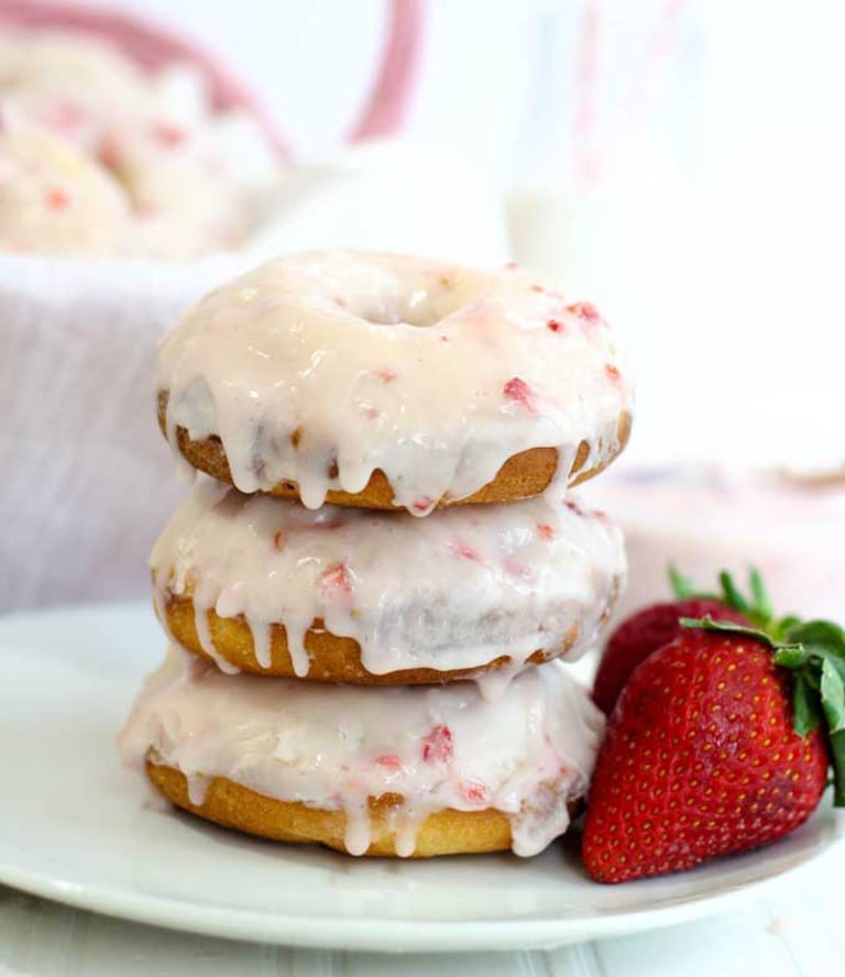 Strawberries And Cream Donuts Easy Peasy Meals 8244