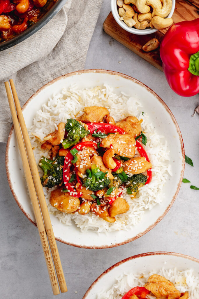 Cashew Chicken - Easy Peasy Meals