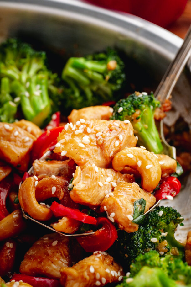 Cashew Chicken - Easy Peasy Meals