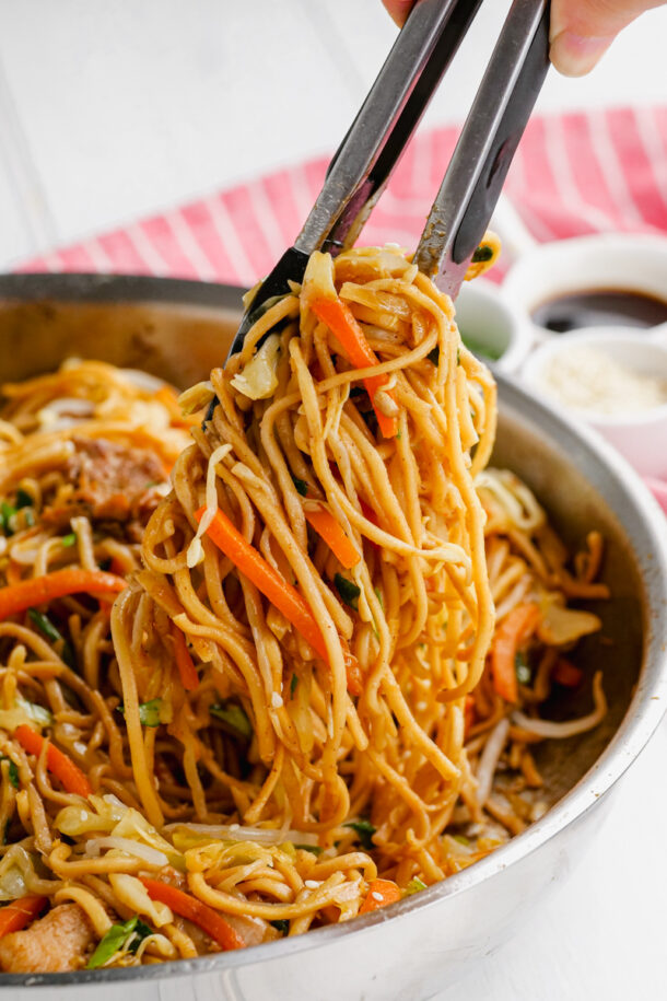 Chow Mein - Easy Peasy Meals