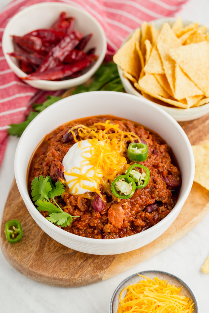 Easy Chili Recipe - Easy Peasy Meals