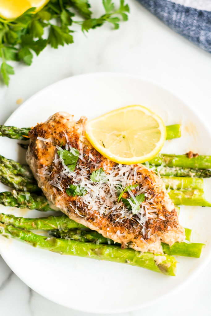 Creamy Lemon Chicken and Asparagus (Low Carb, Pan Seared, Keto-Friendly ...