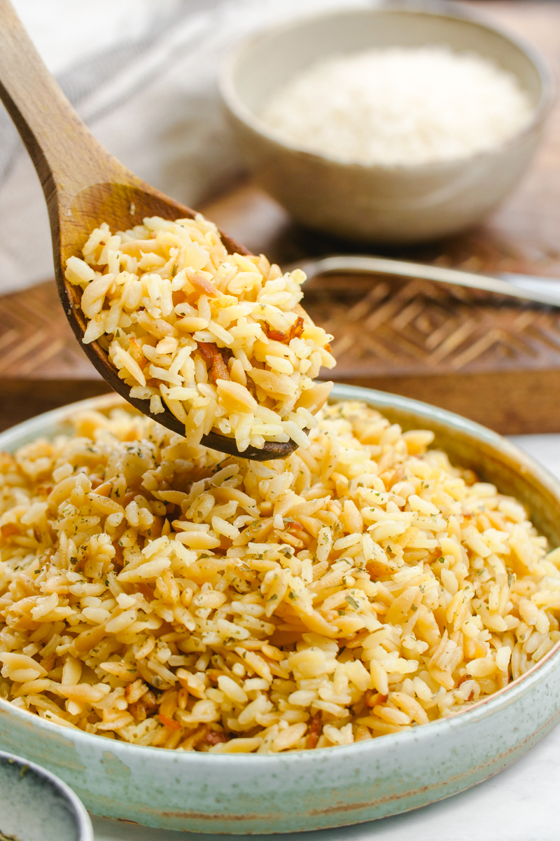 Easy Rice Pilaf - Easy Peasy Meals