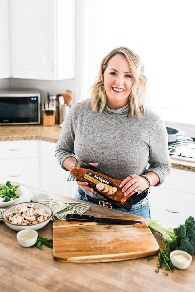 Pork Medallions with Broccoli (One Pan Meal) - Easy Peasy Meals