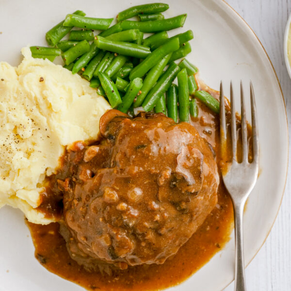 Salisbury Steak - Easy Peasy Meals