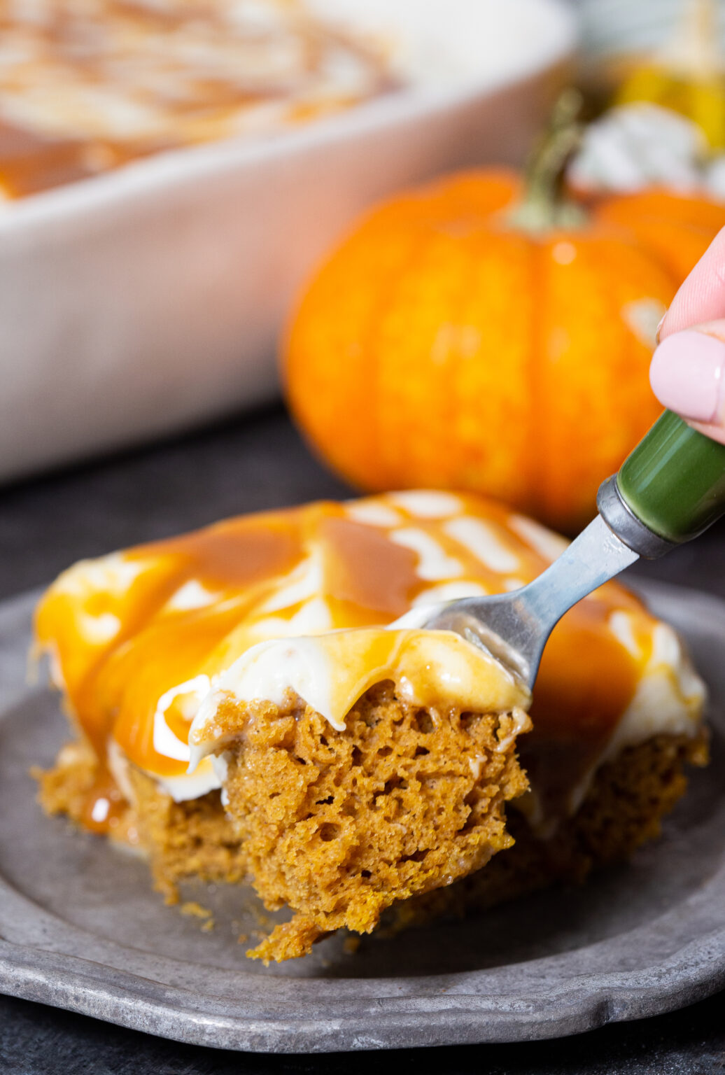 Pumpkin Poke Cake Easy Peasy Meals 