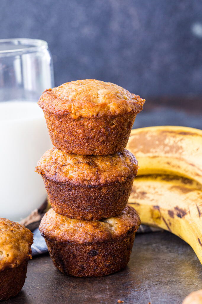 Easy Banana Bread Muffins - Easy Peasy Meals