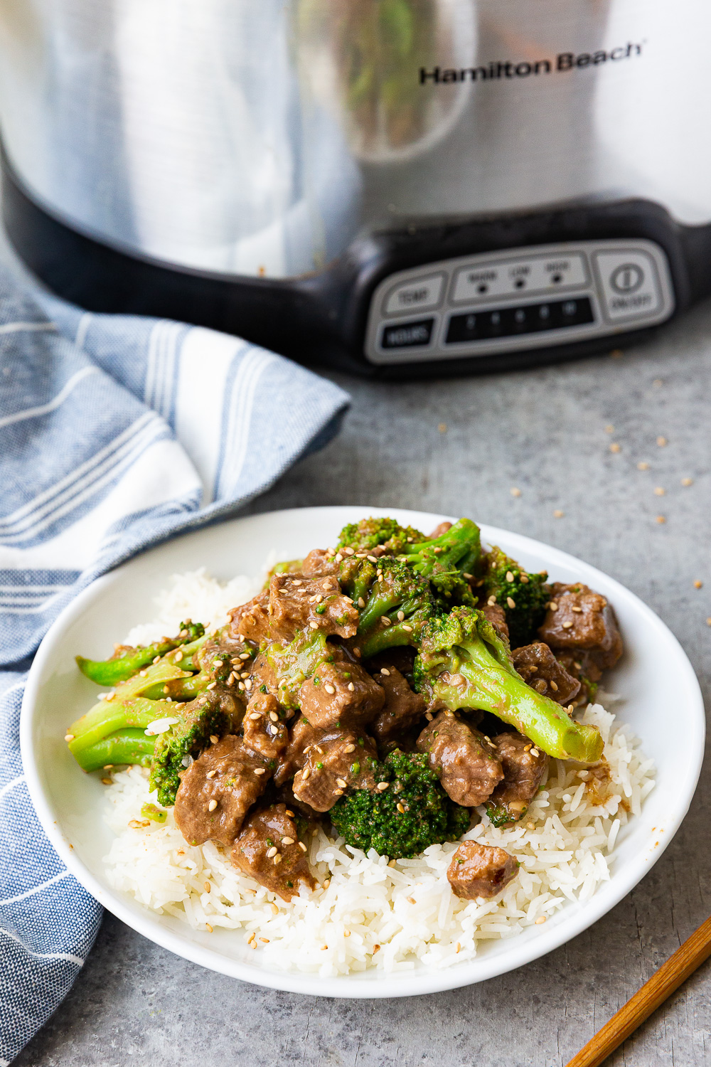 Beef and broccoli made in the slow cooker. 