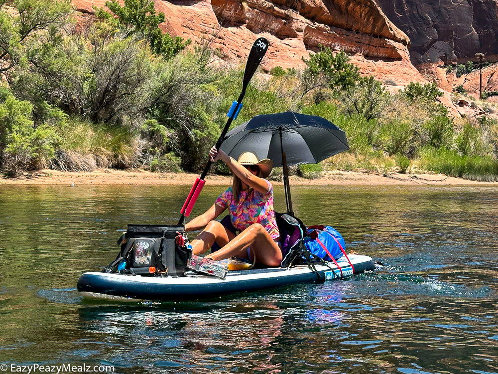 Horseshoe bend paddle boarding trip in AZ