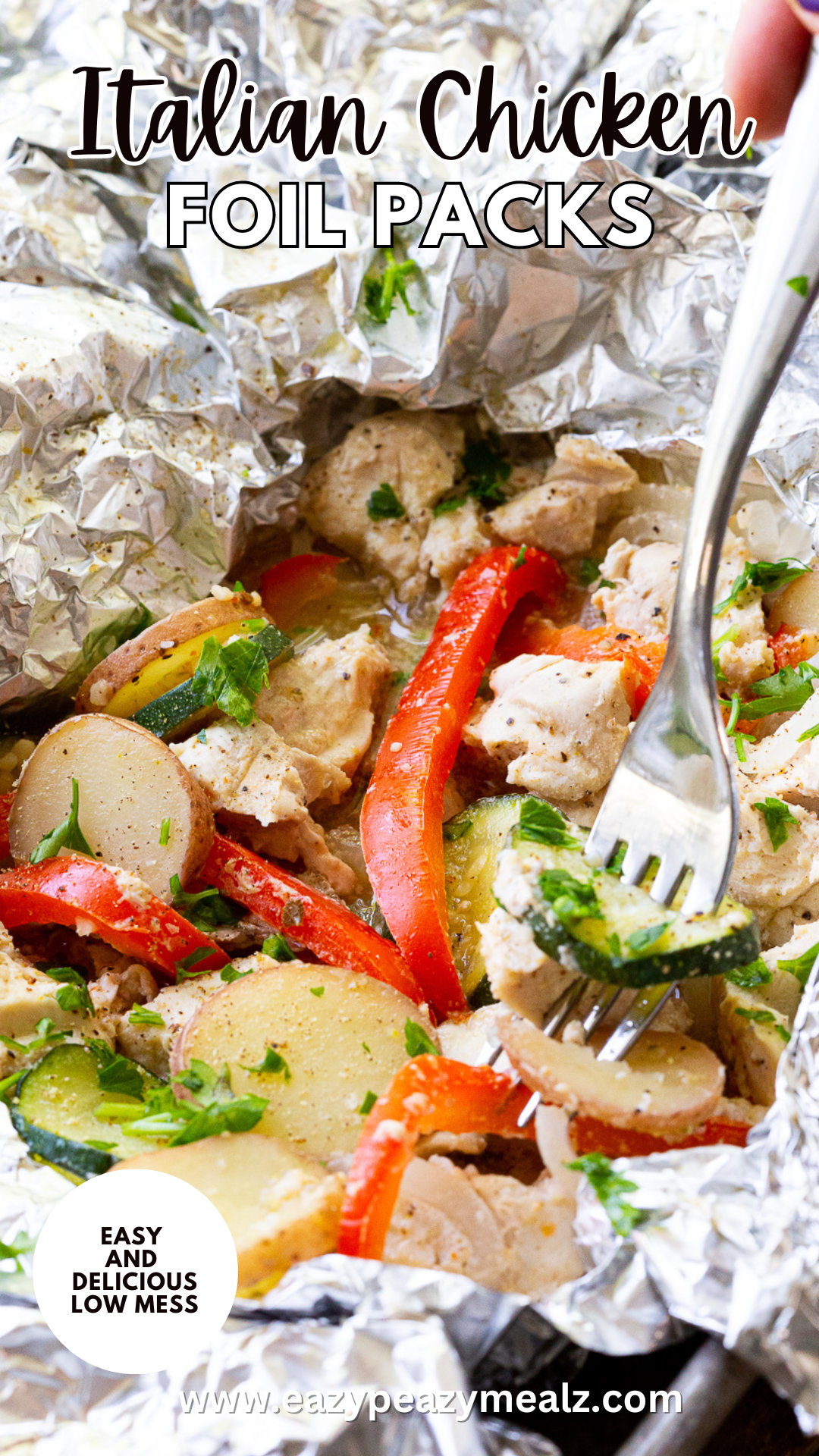 Italian chicken foil packs, a wonderful foil pack of tender chicken, veggies, and seasoning. 